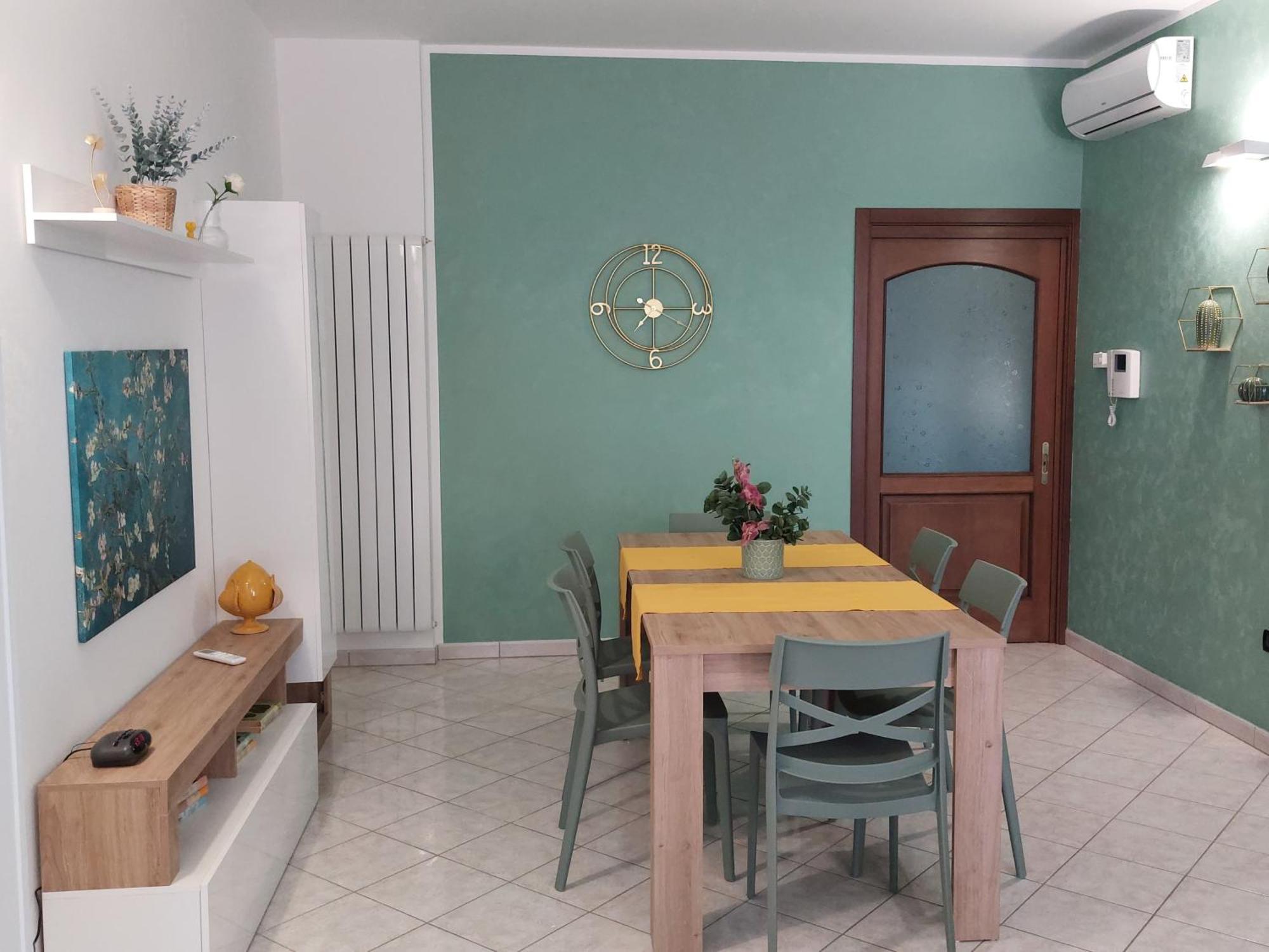 Casa Vacanze Fronte Castello Мартано Екстериор снимка